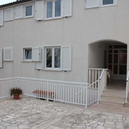 Apartments Tily Трогир Экстерьер фото