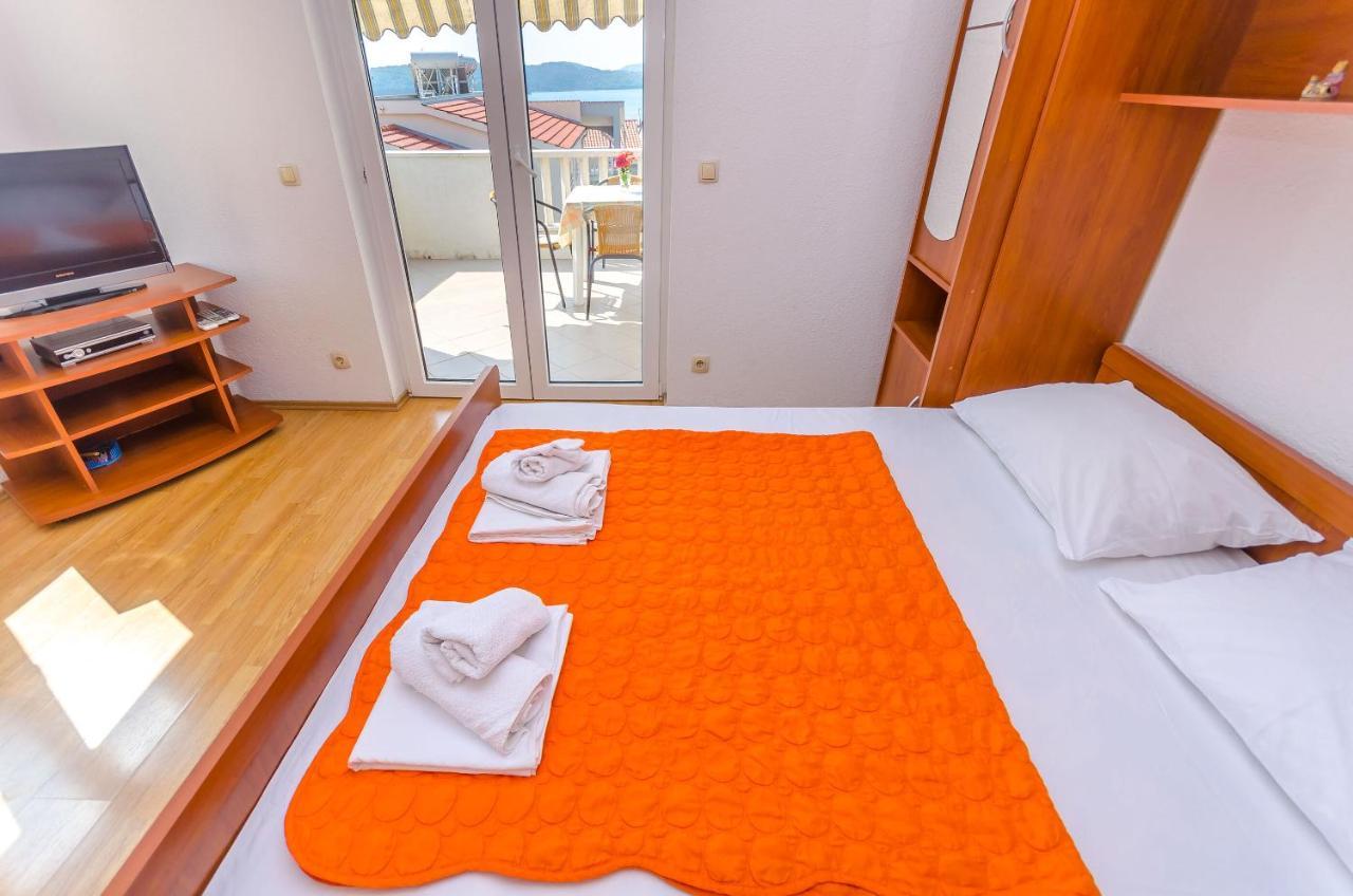 Apartments Tily Трогир Экстерьер фото