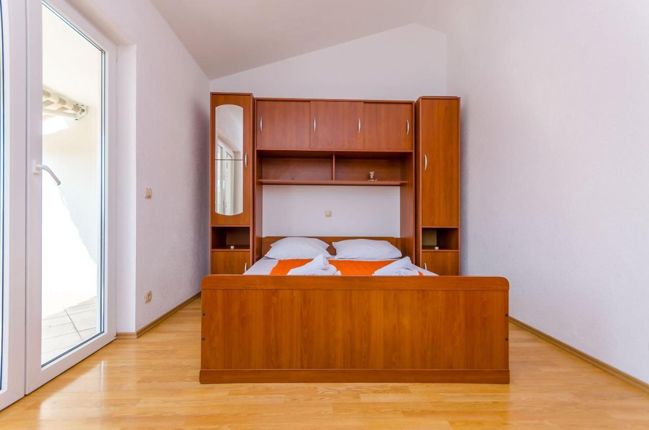 Apartments Tily Трогир Экстерьер фото