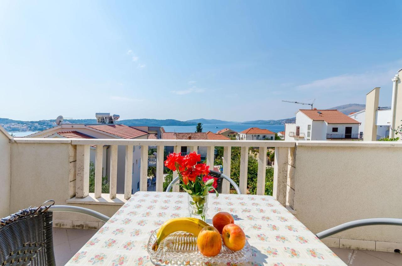 Apartments Tily Трогир Экстерьер фото