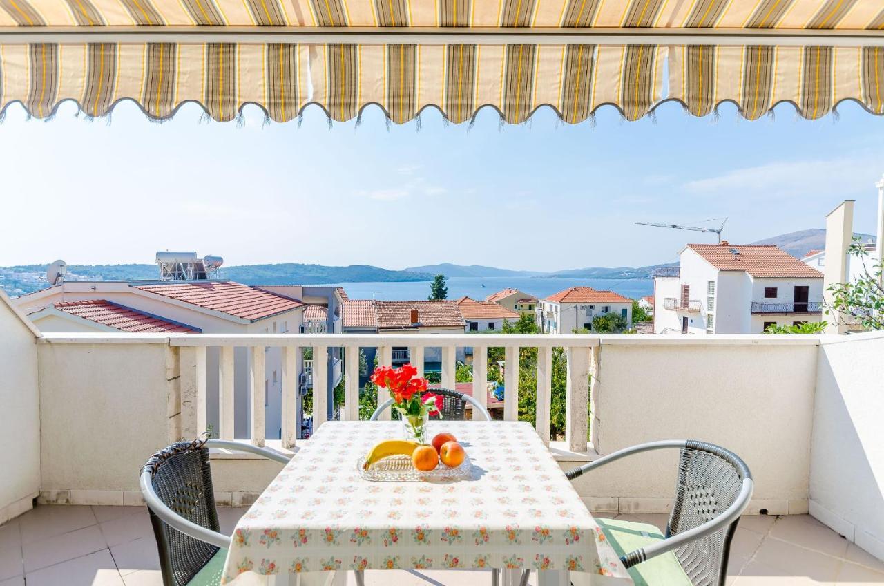 Apartments Tily Трогир Экстерьер фото