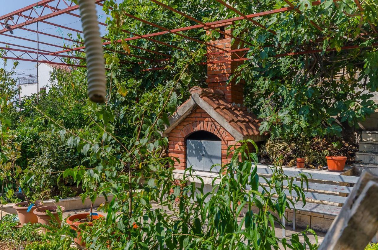 Apartments Tily Трогир Экстерьер фото